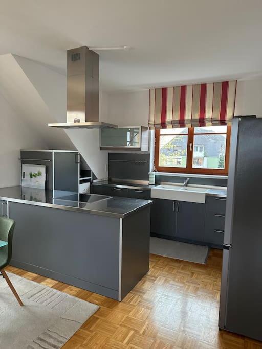 Freundliche Wohnung Naehe Weinstrasse Fuer 5 Personen Wagna Buitenkant foto